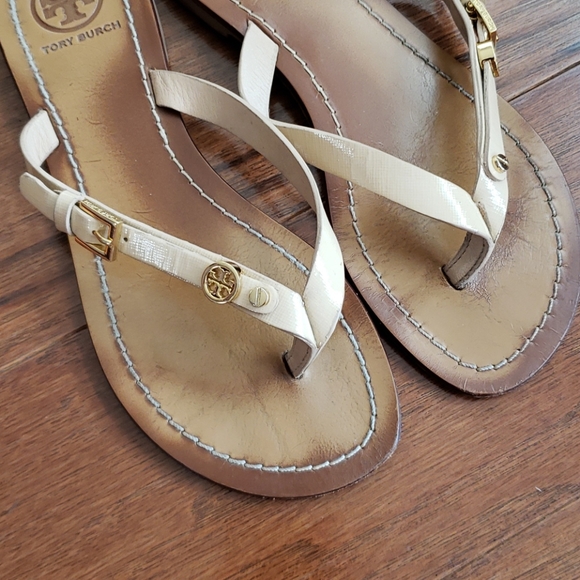 Tory Burch Patent Sandals - Picture 2 of 6